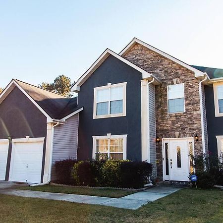 Castle Comfort Ellenwood Exterior photo
