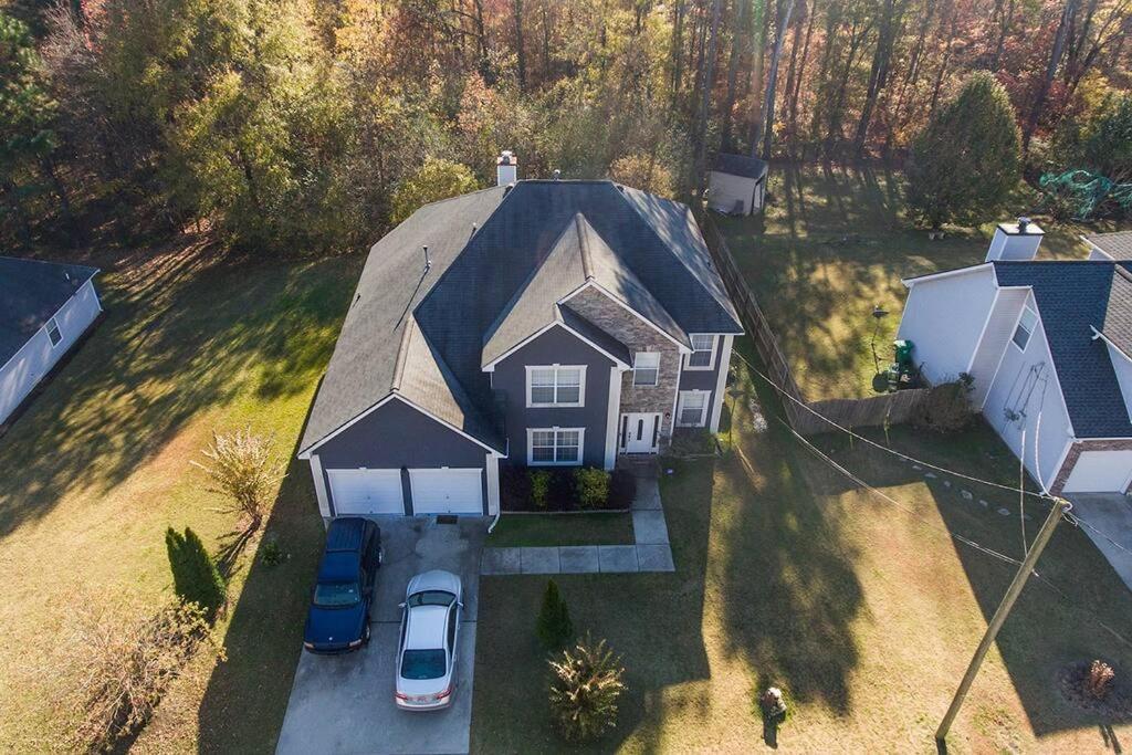Castle Comfort Ellenwood Exterior photo
