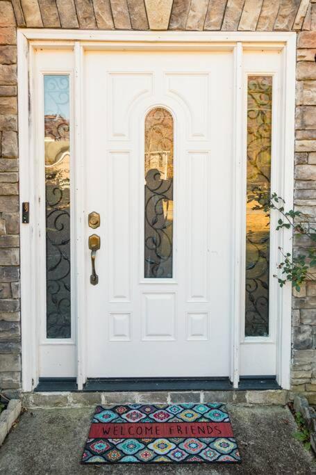Castle Comfort Ellenwood Exterior photo