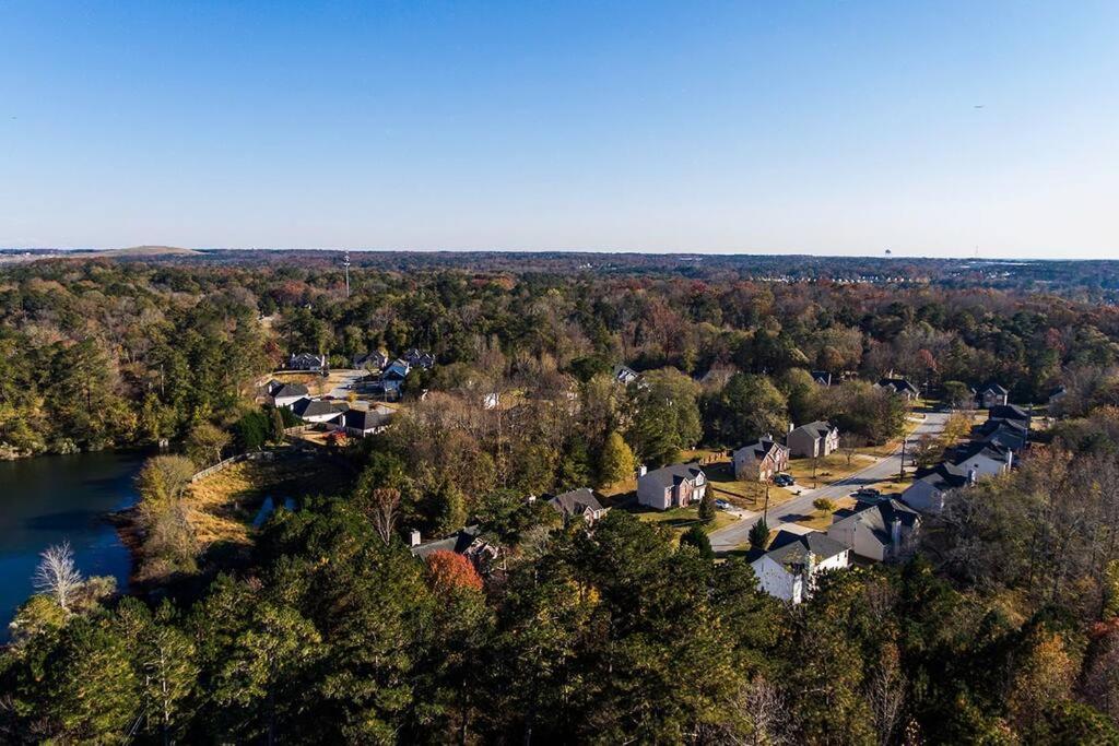 Castle Comfort Ellenwood Exterior photo